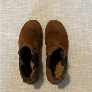 Born Men's Tan Chukka Boots